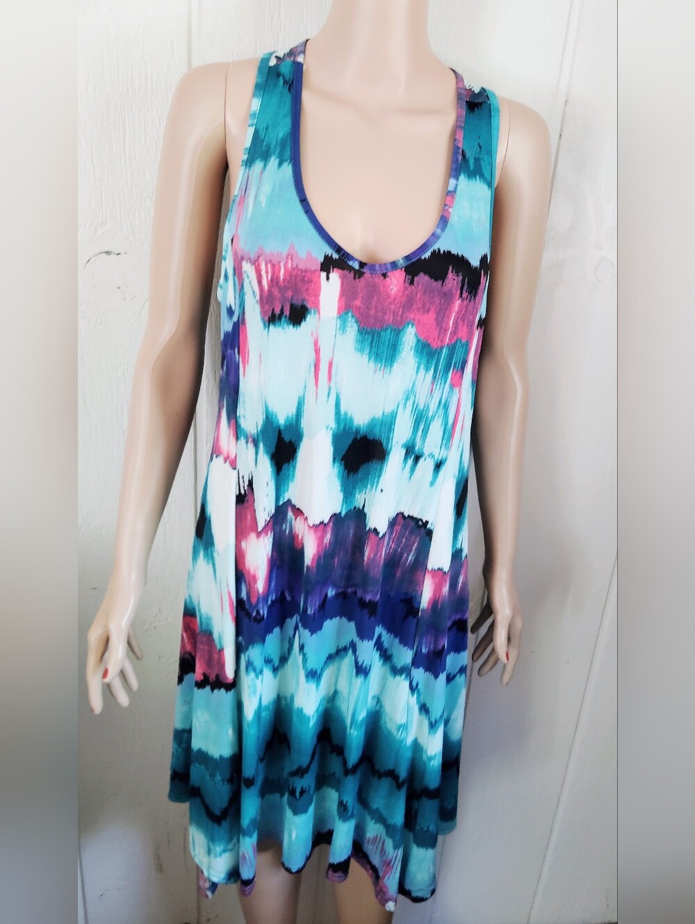 NWT!! Shoreline,Tie-Dye Racerback Midi Dress. Size L/XL